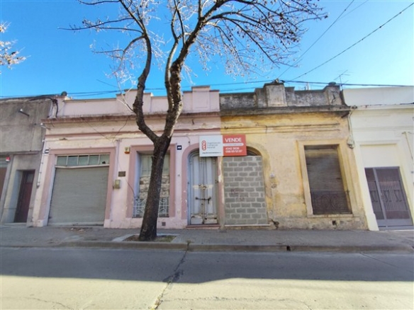 COLON Nº 635 ENTRE 18 DE JULIO Y BECERRO DE BENGOA