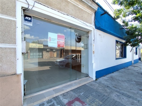 Local Comercial – Oribe N° 729 entre Batlle Berres y Zorrilla