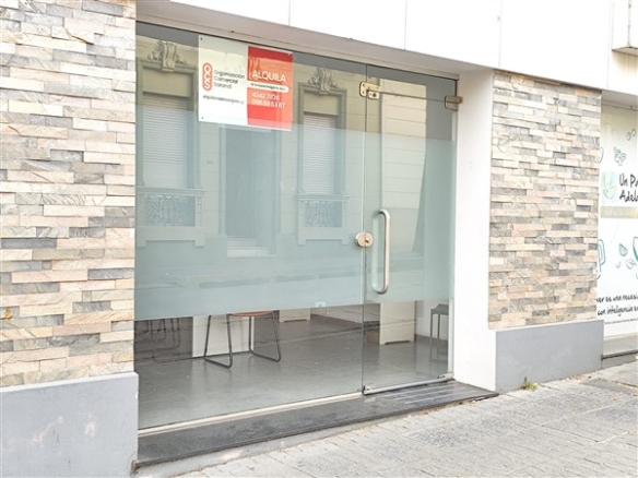 Local Comercial – Artigas N° 405 entre Ciganda y Larrañaga