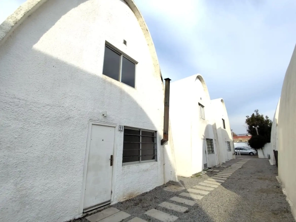 Casa – Hmno. Dionisio Nº 1020 unidad 11 esquina M. D. Rodríguez.