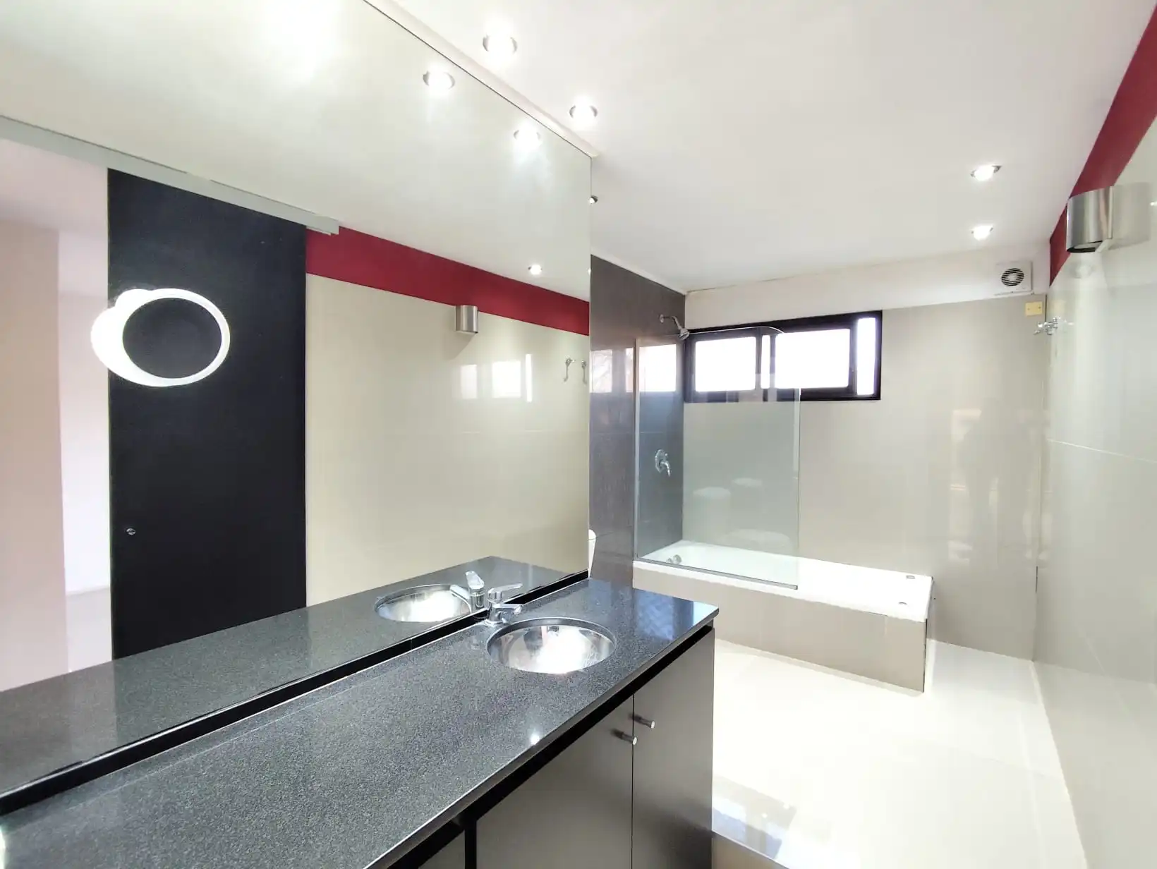 Apartamento – Oribe N° 560 entre Batlle y Odoñez y 18 de Julio