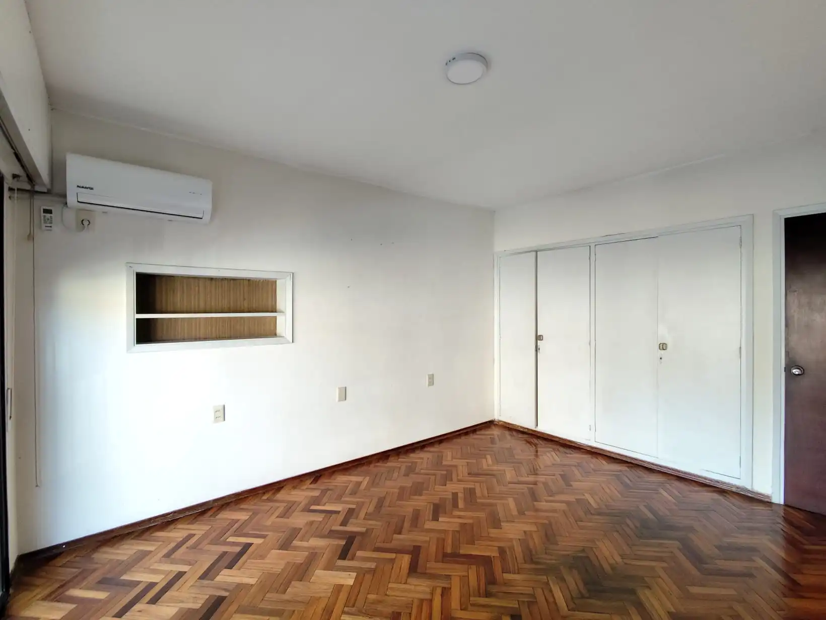 Apartamento – Colón N° 523 entre Batlle y Ordoñez y Patonal Asamblea