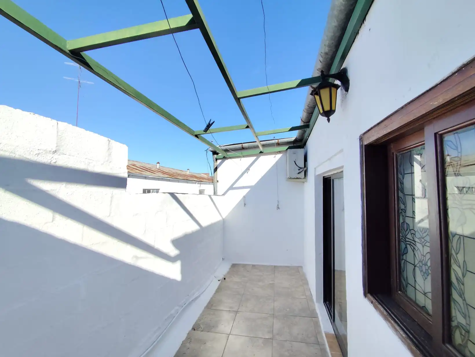 Apartamento – Rincón N° 326 entre Herrera y Vidal
