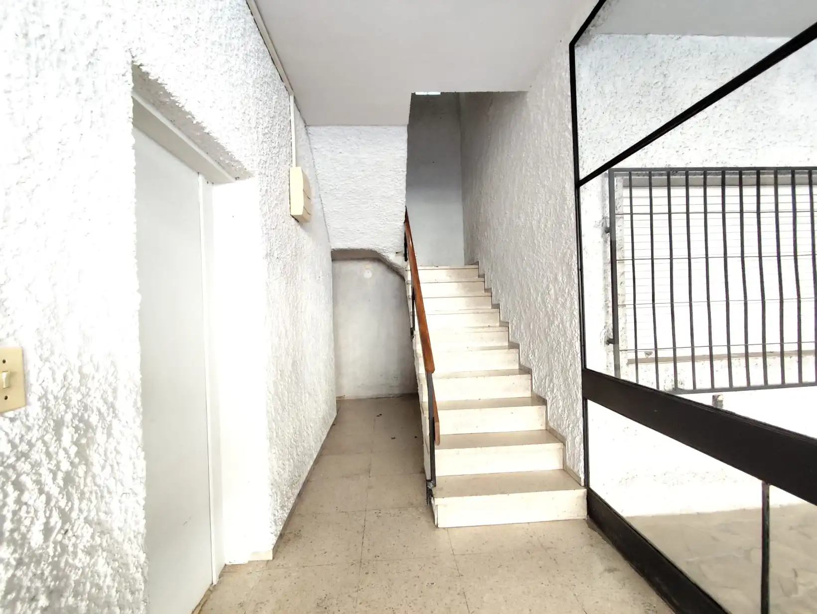 Apartamento – Colón N° 523 entre Batlle y Ordoñez y Patonal Asamblea