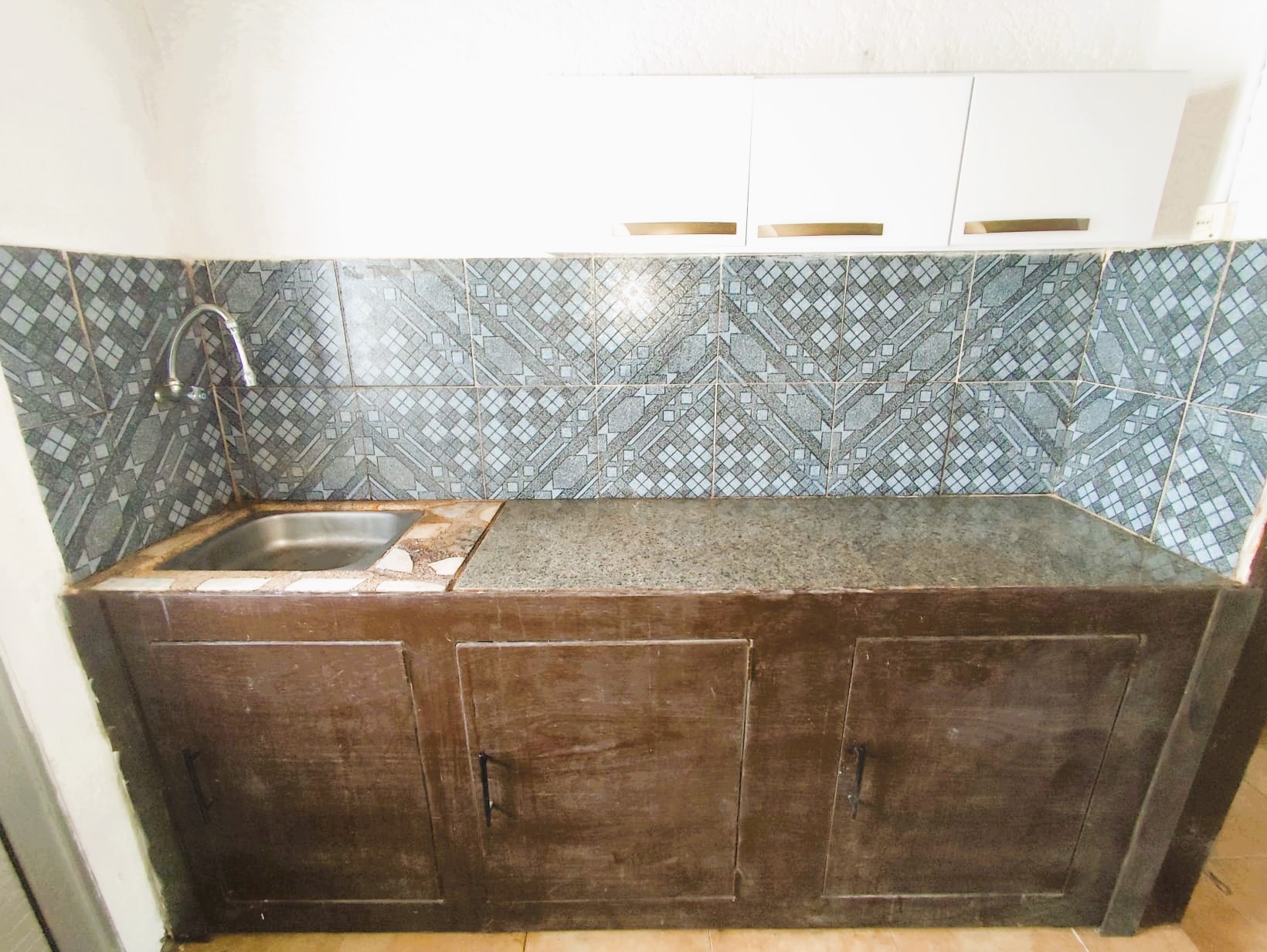 Casa – Ansina Nº 970 entre Lavalleja y Antonio Pan