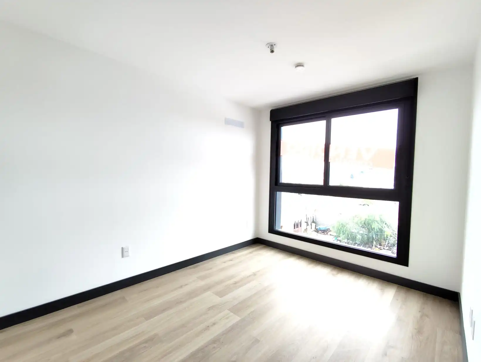 Apartamento – 25 de Mayo esquina Pbro. Bentancur Unidades 202 y 302