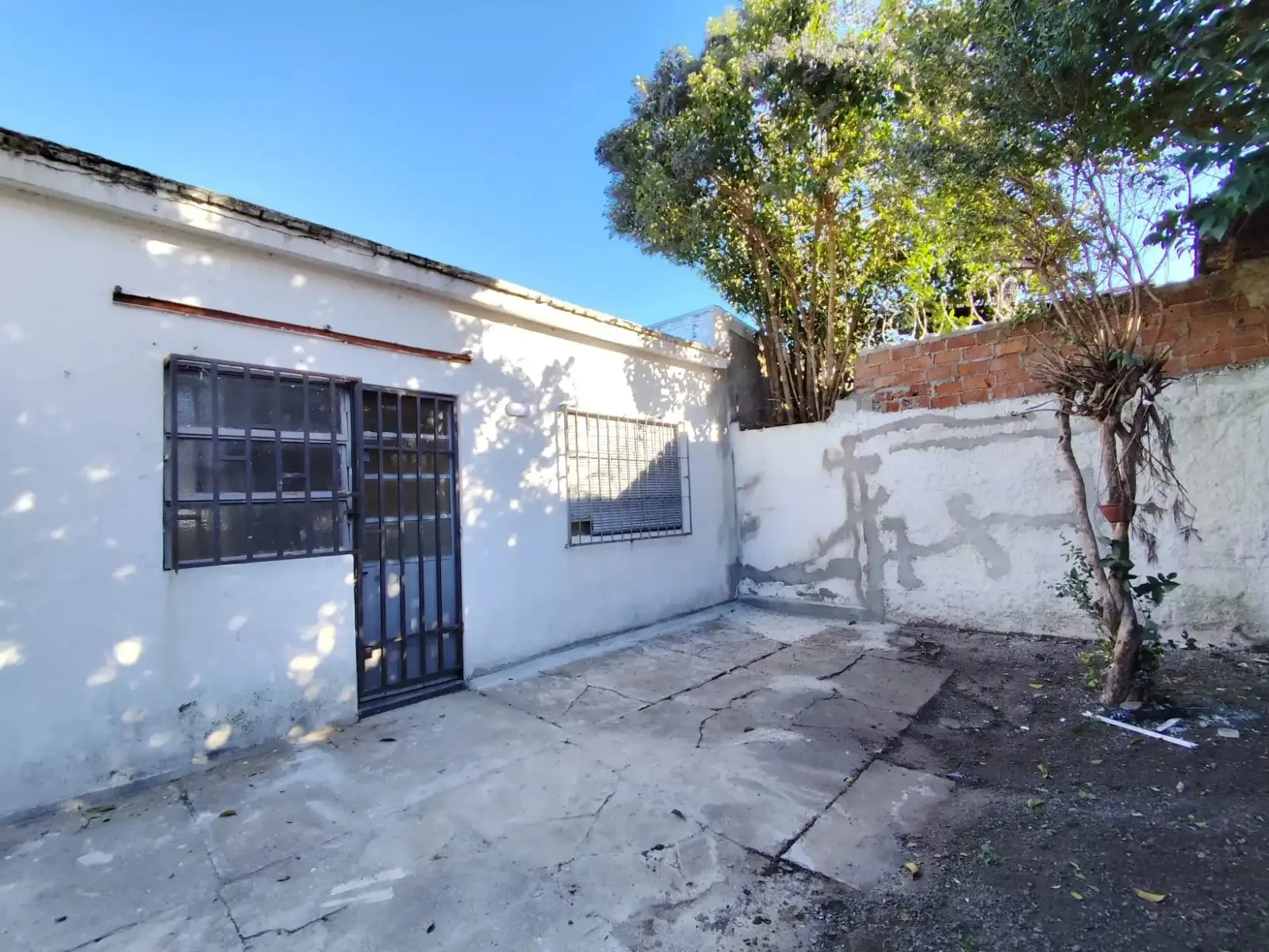 Casa – Larrañaga N° 913 – Entre Frugoni y Antonio Pan