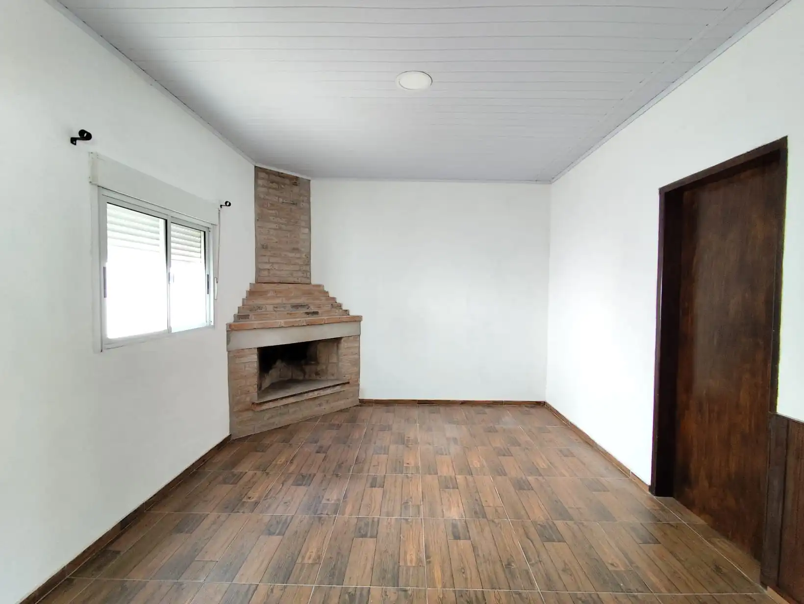 Casa – Canaro Nª 786 entre Oribe y Di Martino