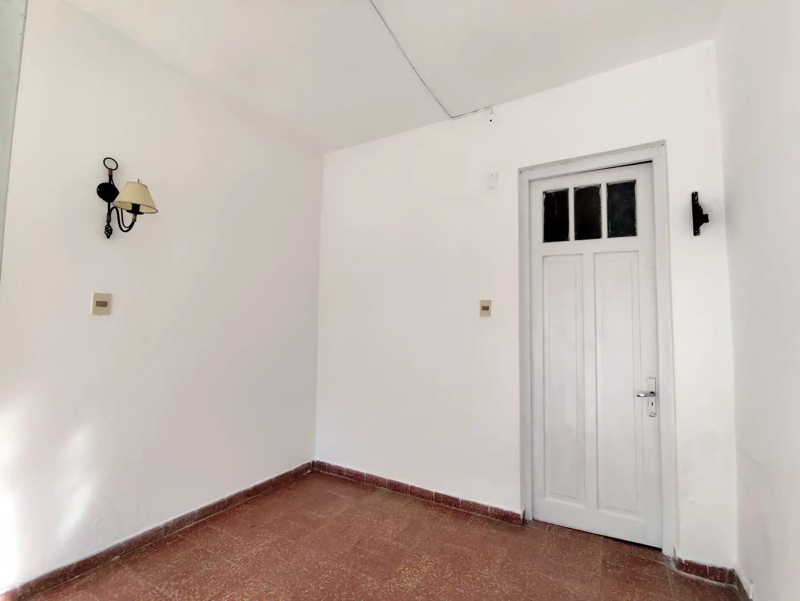 Casa – Ituzangó Nª 425 entre Ciganda y Larrañaga