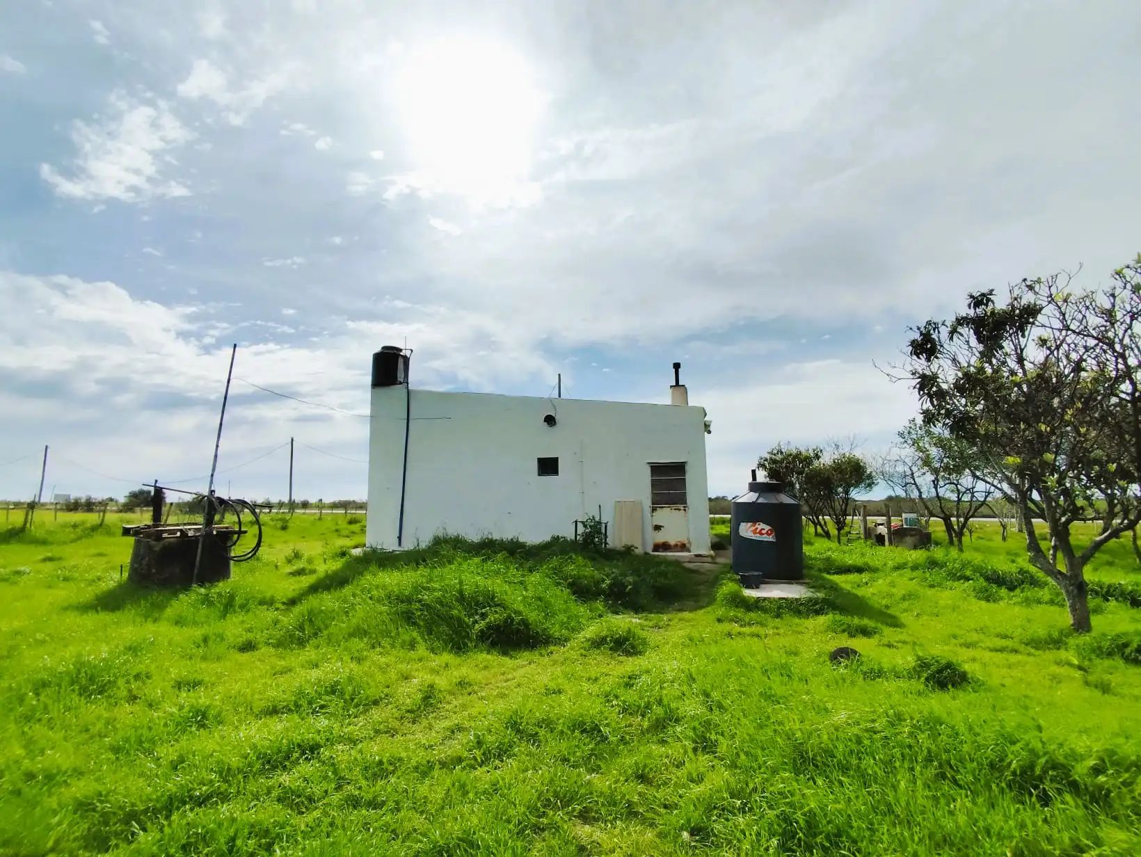 Casa – Ruta 23, Km 113.200 Estación González