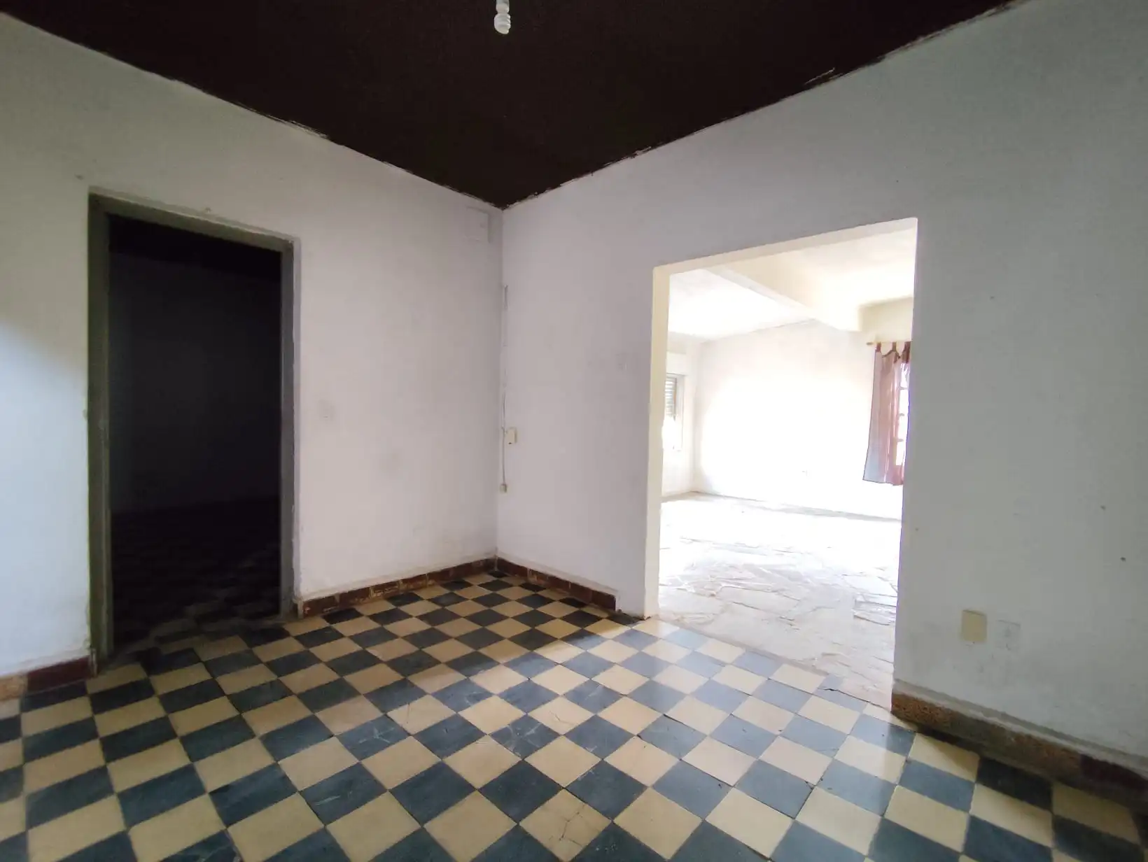 Casa – Treinta y Tres N° 3404 entre C.Solari y F.Rodriguez