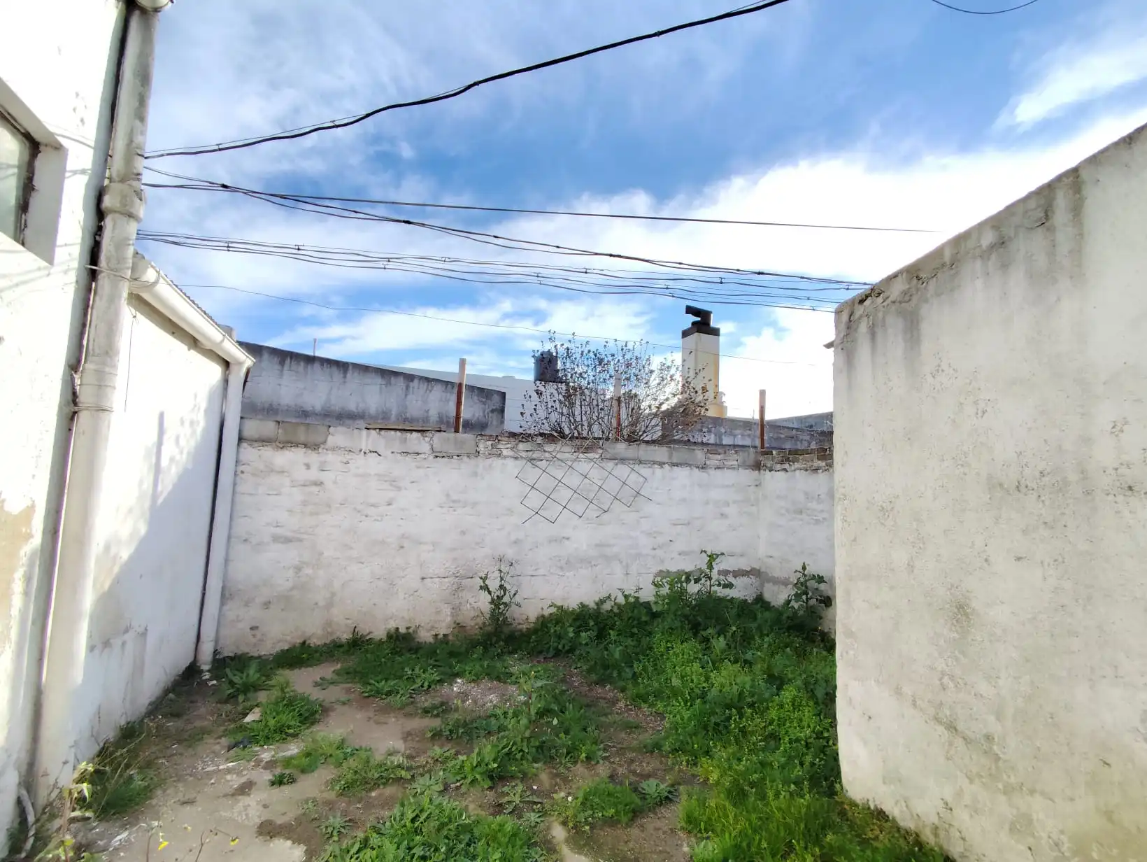 Casa – Bengoa N° 339 entre Espinola y Figueroa
