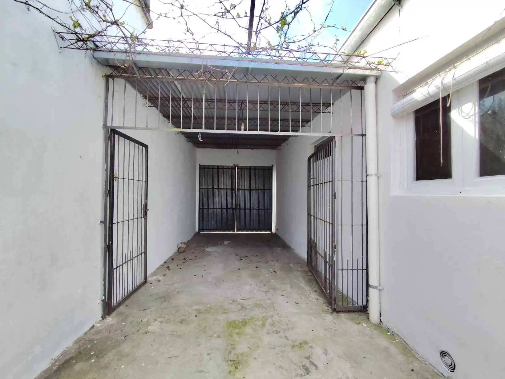 Casa – Ciganda N° 390 entre Ituzaingó y Espinola