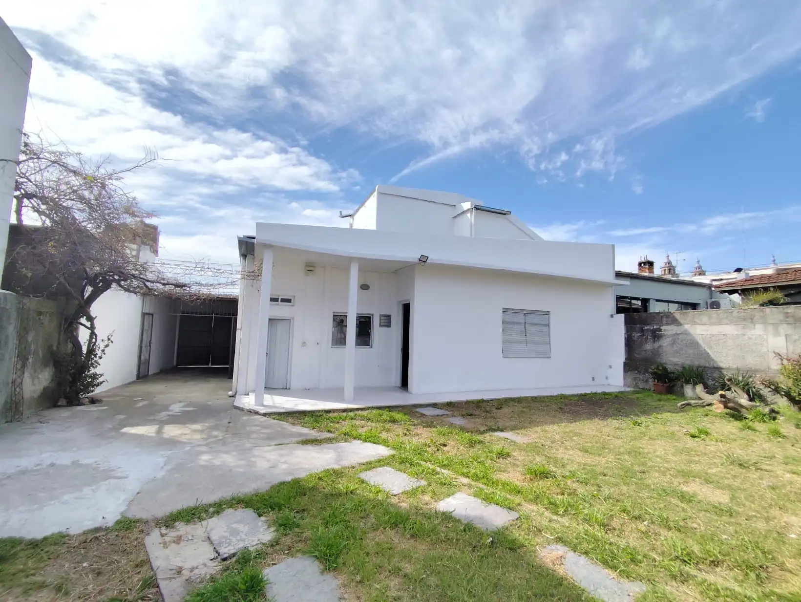 Casa – Ciganda N° 390 entre Ituzaingó y Espinola