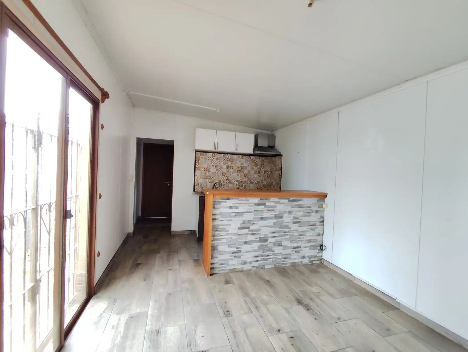Apartamento – Nicolas Guerra N° 221 bis Apto. 4 entre Montagne y Rivera