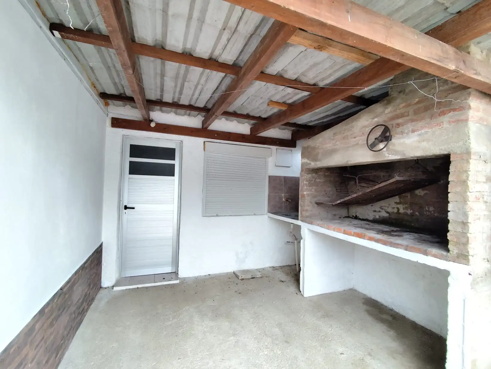 Casa – Pelossi N° 3336 entre Joaquin Torres Garcia y Los Alamos