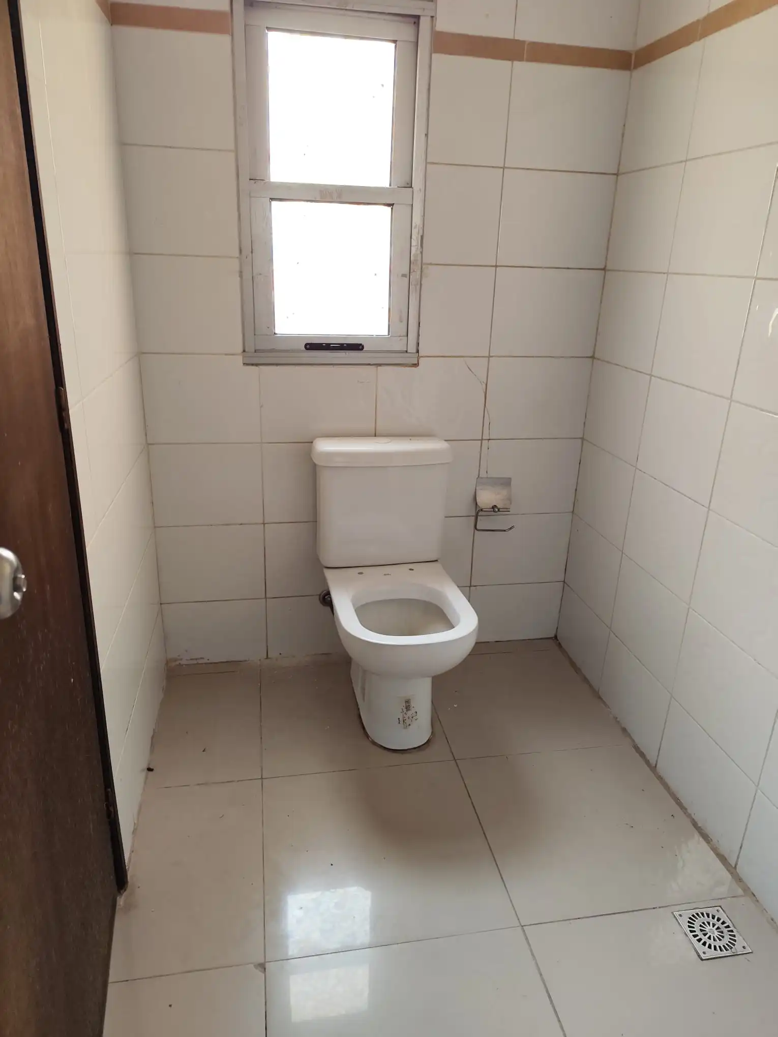 Local comercial – Treinta y Tres esquina Zorrilla de San Martin