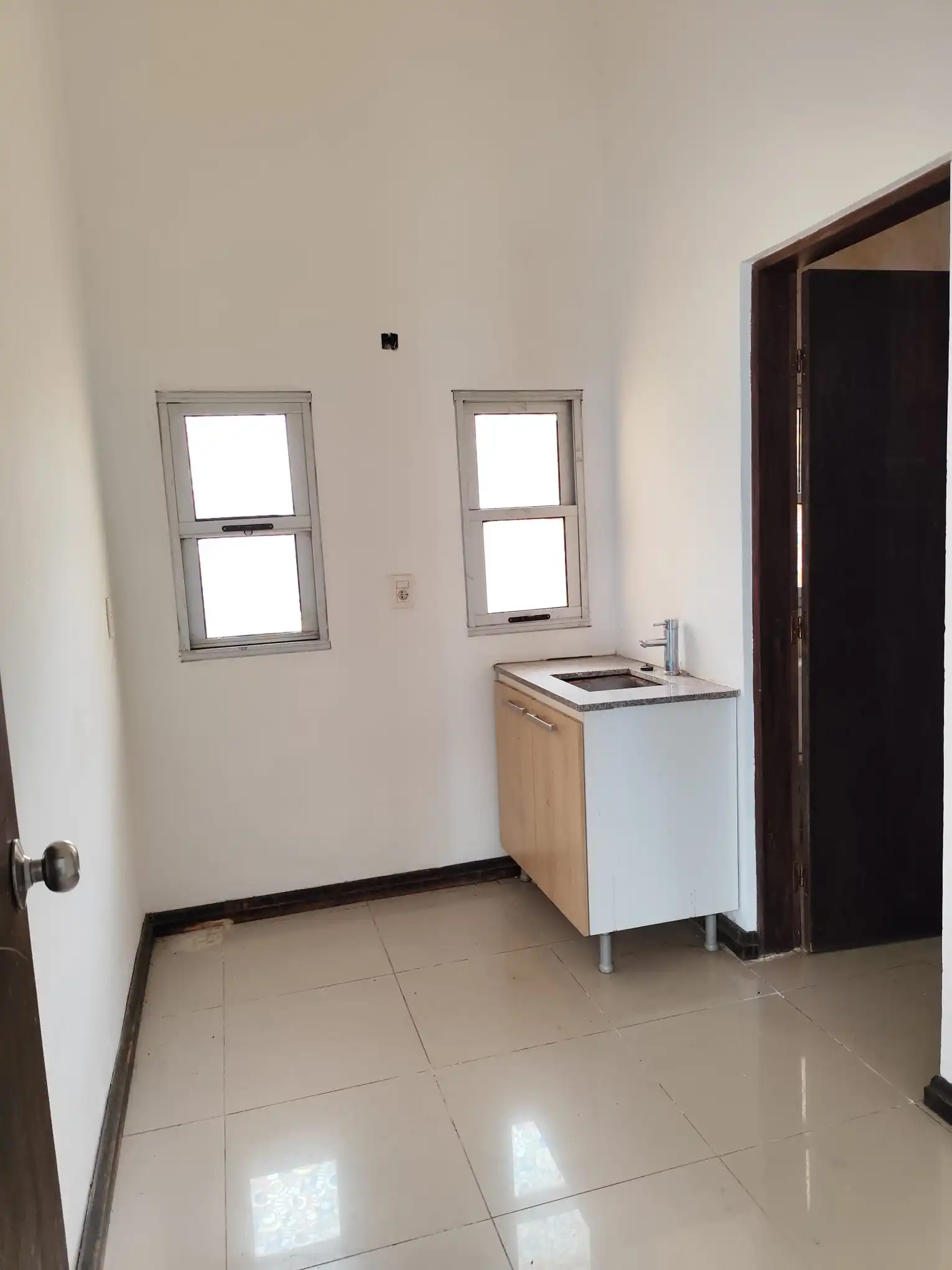 Local comercial – Treinta y Tres esquina Zorrilla de San Martin