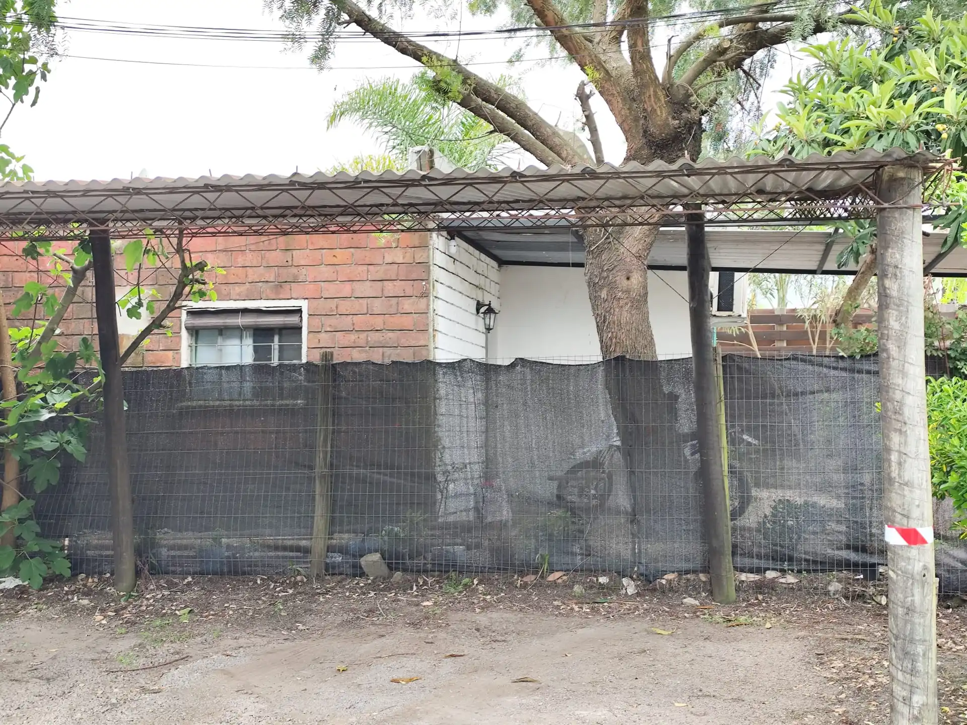 Apartamento – Aparicio Saravia N° 037 Apto. 02 entre Santiago Vazquez y Parquización