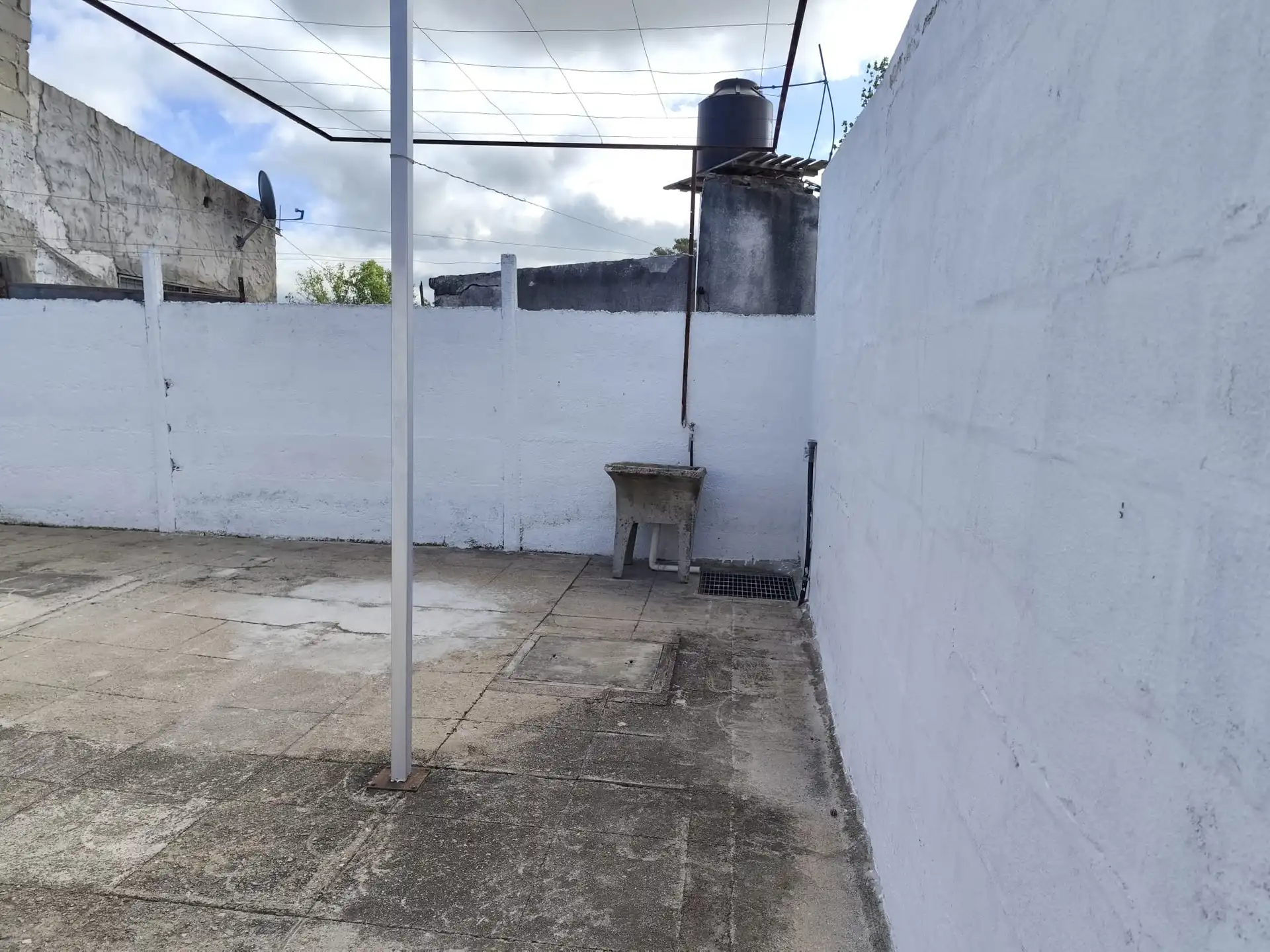Apartamento – Pelossi N° 627 entre 18 de Julio y Silvestre Blanco