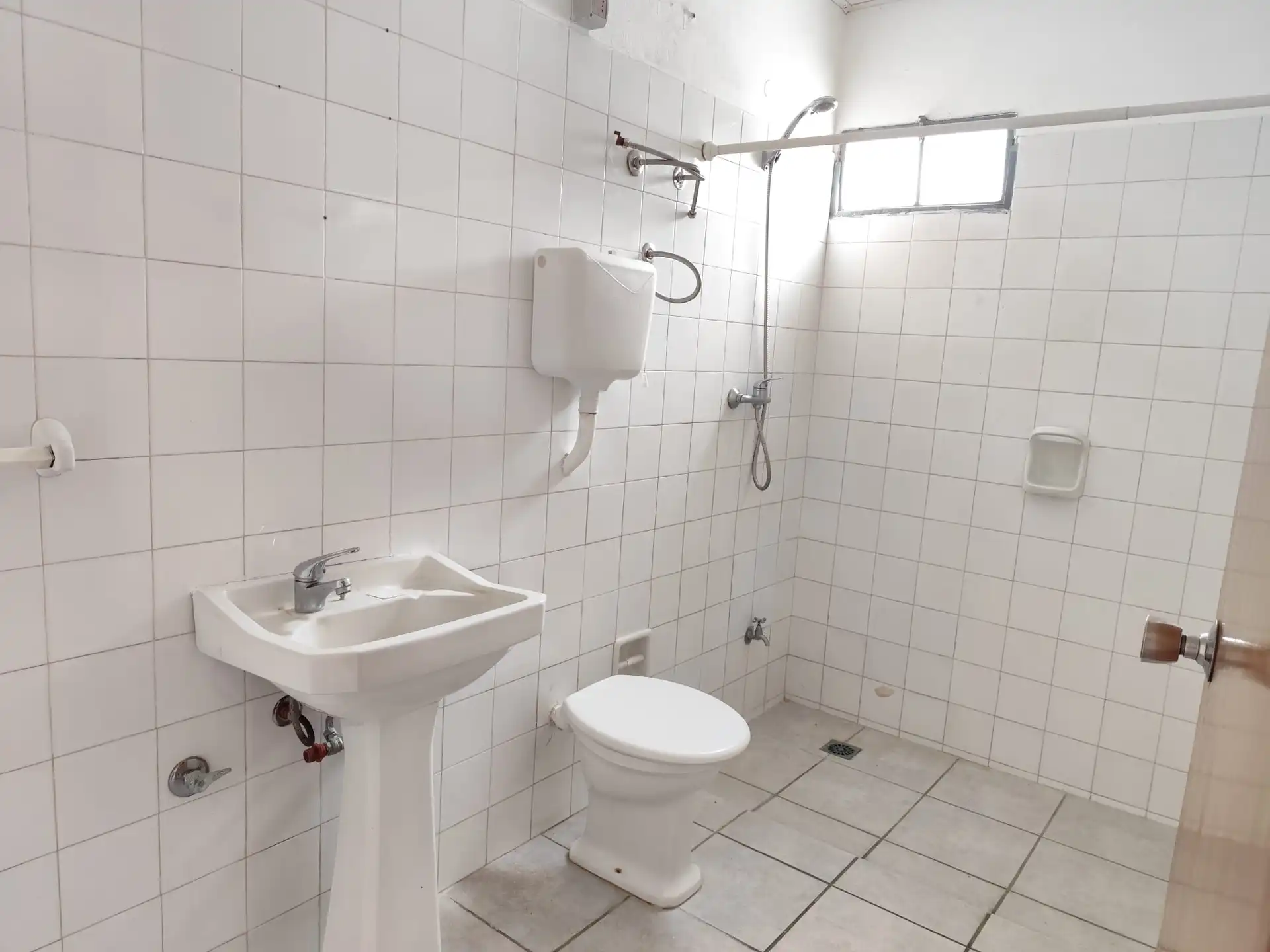 Apartamento – Pelossi N° 627 entre 18 de Julio y Silvestre Blanco