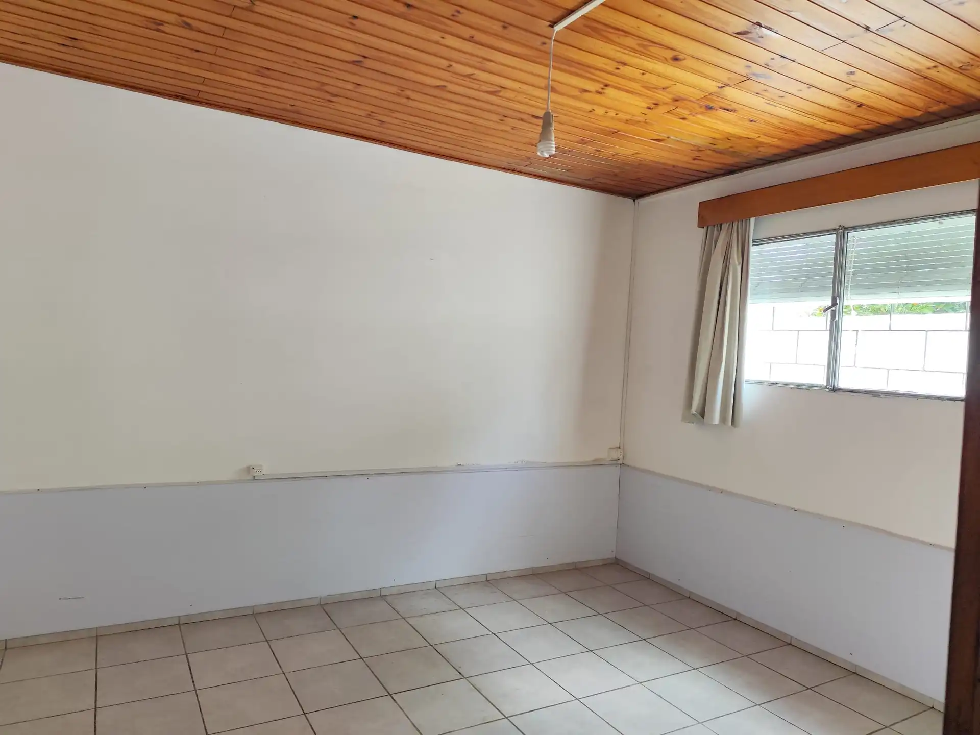 Apartamento – Pelossi N° 627 entre 18 de Julio y Silvestre Blanco